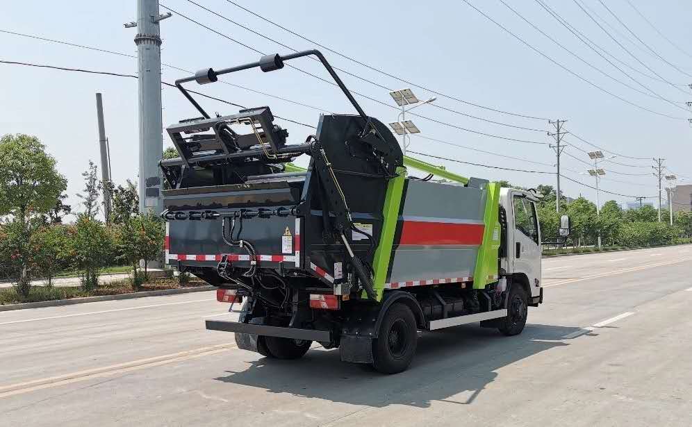 壓縮垃圾車價(jià)格